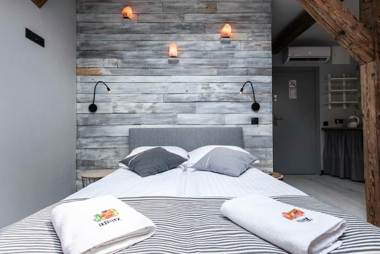Ruumz Bed & Rest Leilighet Krasków Eksteriør bilde